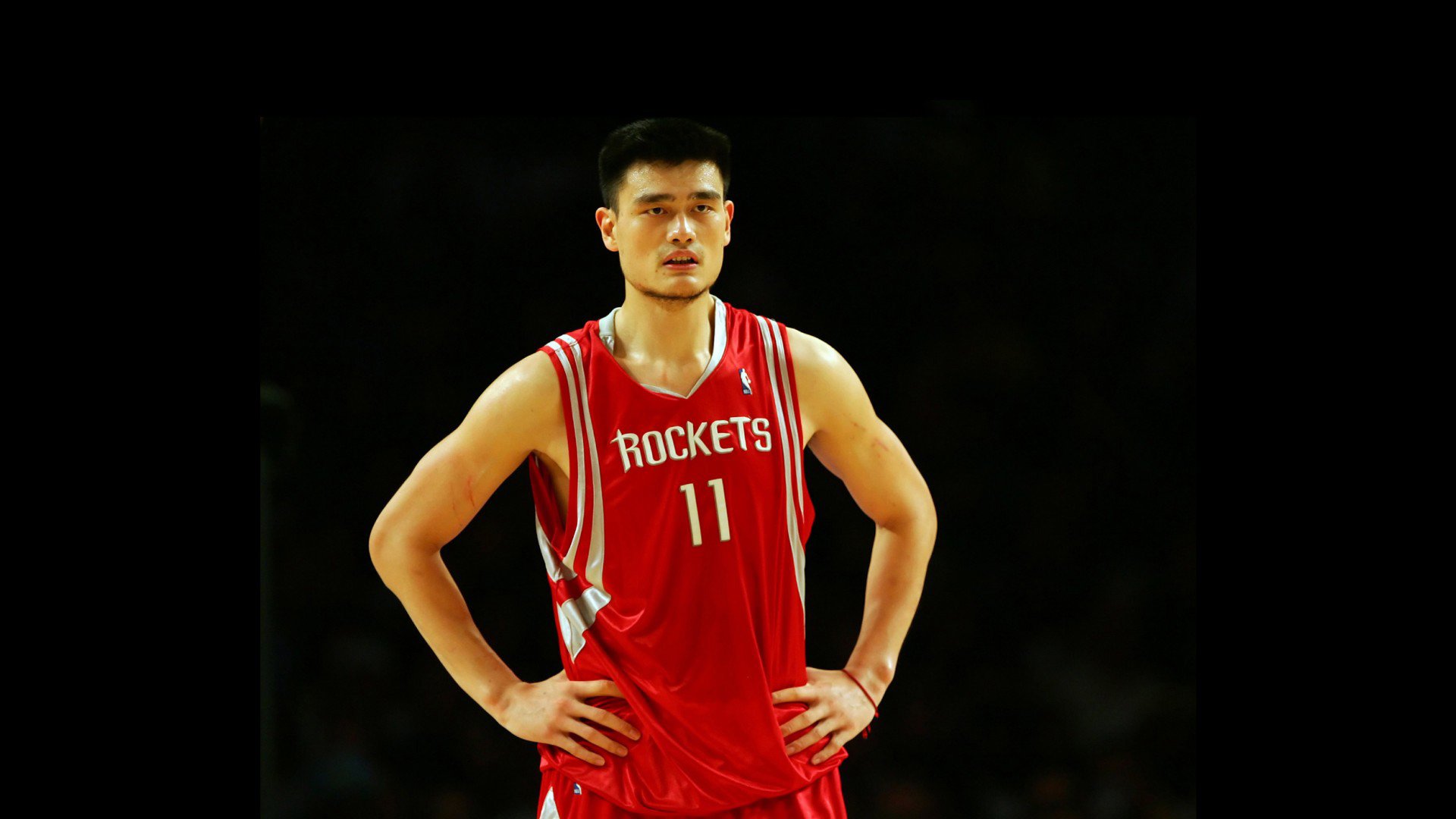 九游sports-_古城巡演：名城背景中的历史和现代交融比赛_，古城拍摄主题
