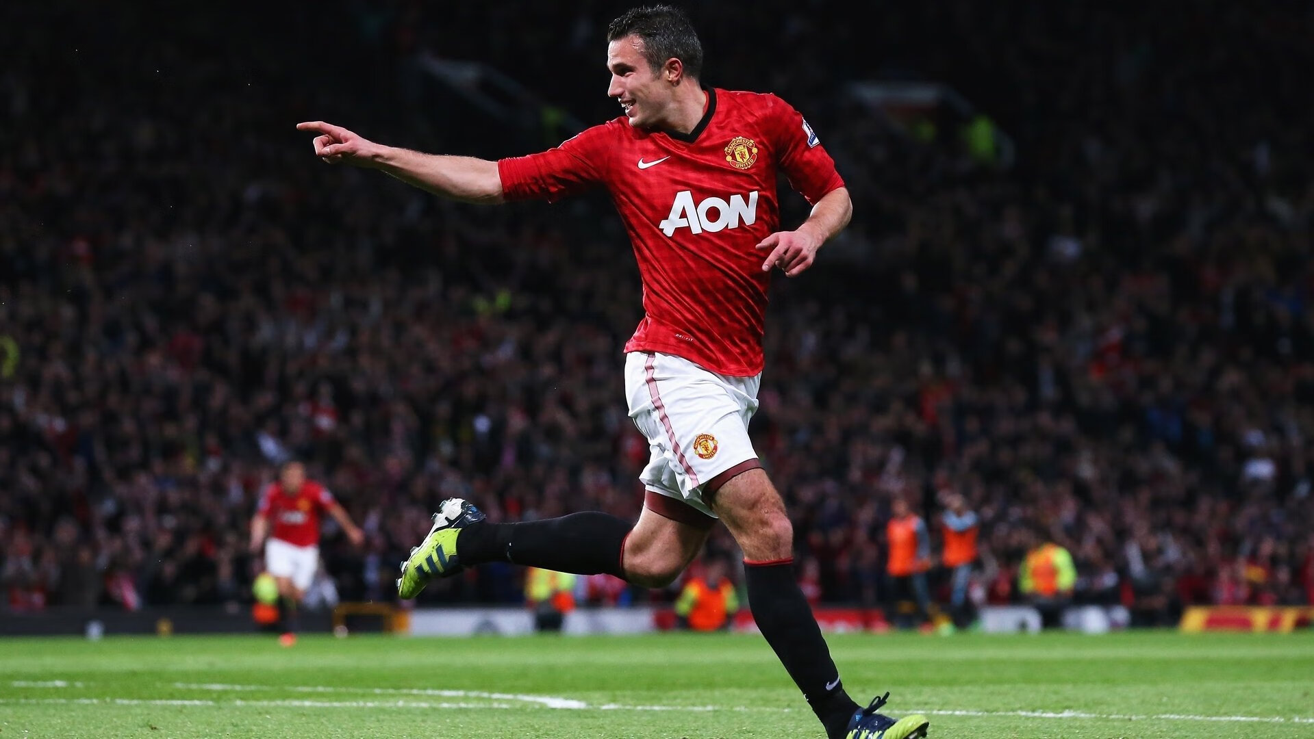 弗朗索瓦·霍尔茨豪伊泽:南非队后场不容忽视的领导者,精准指挥进攻